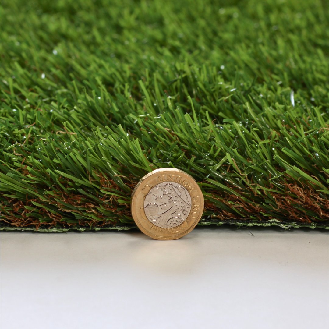 Camden 30mm Budget Artificial Grass pile height vs 1 coin - Grass Cash and Carry