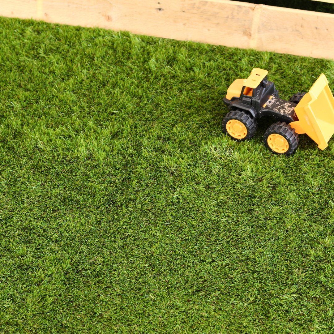 Castle Pro 40mm Artificial Grass with toy truck (wide angle) - Grass Cash and Carry