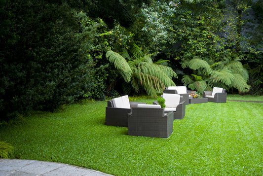Benefits of Artificial Lawns for Commercial Spaces